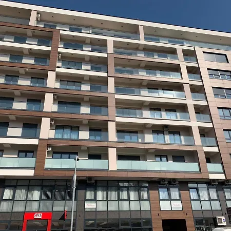Center Apartman *